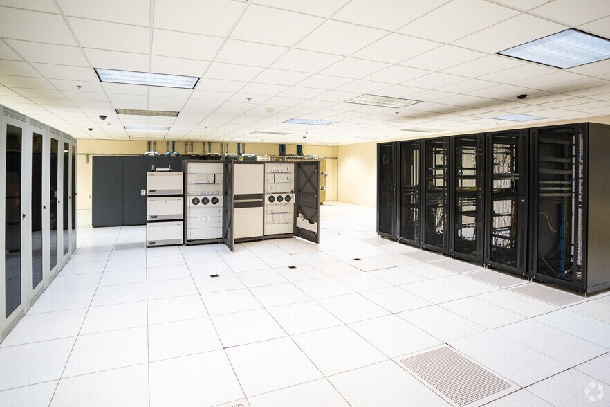 More Photos Of 1900-1974 Stone Rose Dr, Rocky Mount General Retail For Sale