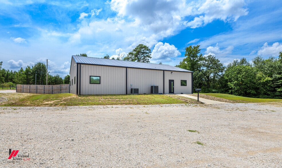 More Photos Of 7303 State Highway 43 S, Marshall Warehouse For Sale