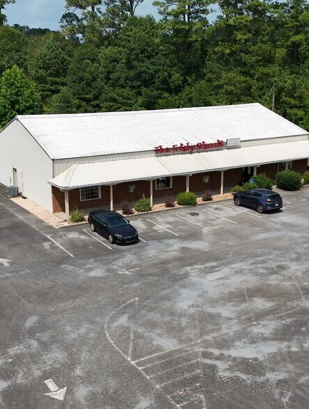 More Photos Of 5561 New Calhoun Hwy NE, Rome General Retail For Sale