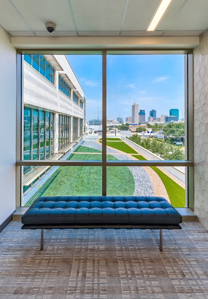 More Photos Of 500 S Henderson St, Fort Worth Medical For Lease