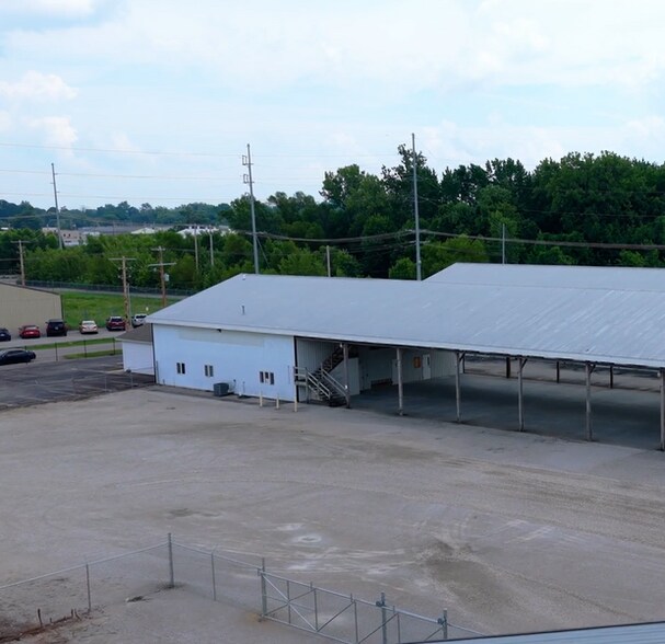 More Photos Of 1700 N Kentucky Ave, Evansville Manufacturing For Lease