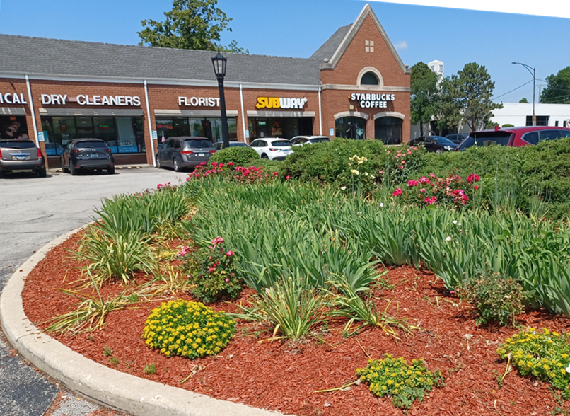 More Photos Of 4141-4255 W Peterson Ave, Chicago Unknown For Lease