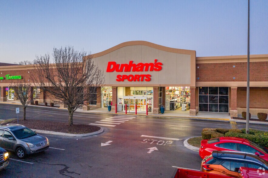 More Photos Of 377 W Jackson St, Cookeville Unknown For Lease