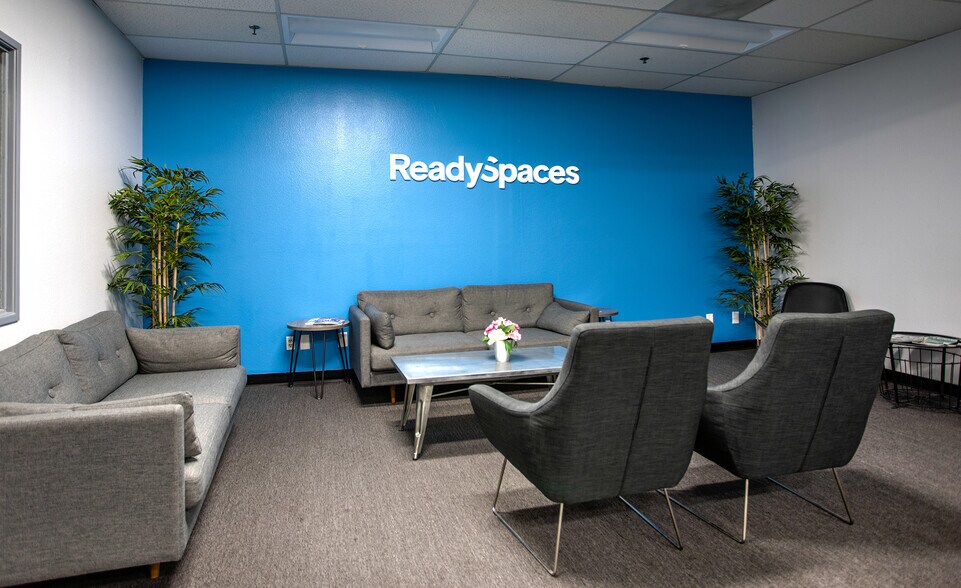 More Photos Of 1919 Vineburn Ave, Los Angeles Warehouse For Lease