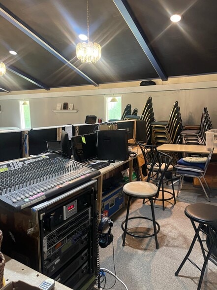 More Photos Of 3060 Bouldercrest Rd, Ellenwood Religious Facility For Sale