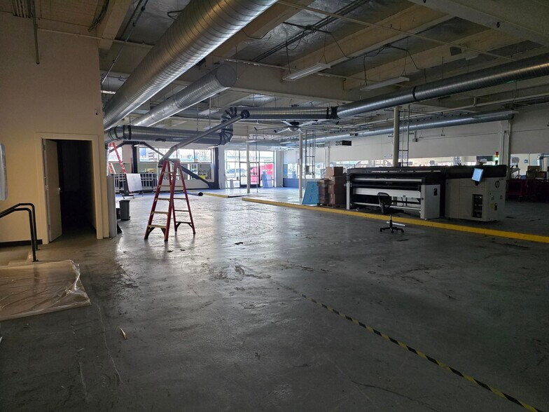 More Photos Of 2900-2902 Rucker Ave, Everett Freestanding For Lease