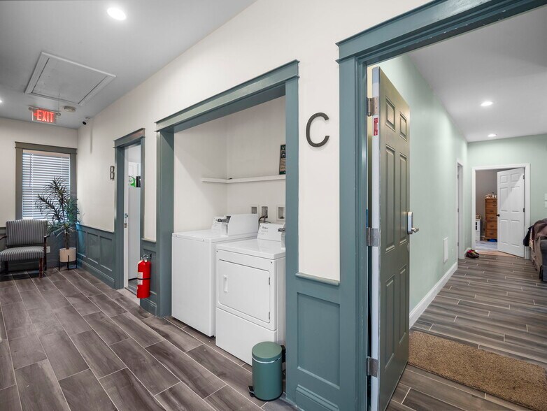 More Photos Of 311 Paddocks Path, Dennis Flex For Sale