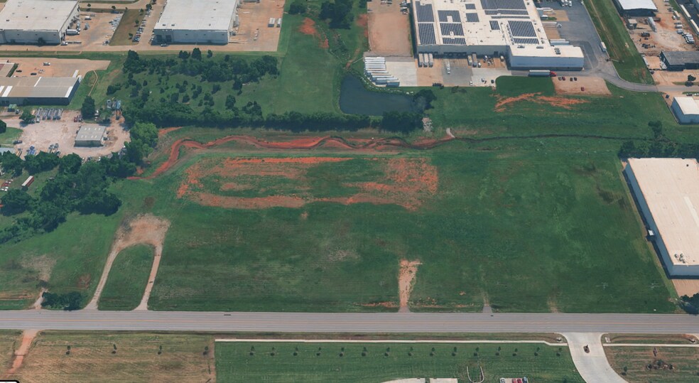 Primary Photo Of S. MacArthur Blvd @ SW 29th Street, Oklahoma City Land For Sale