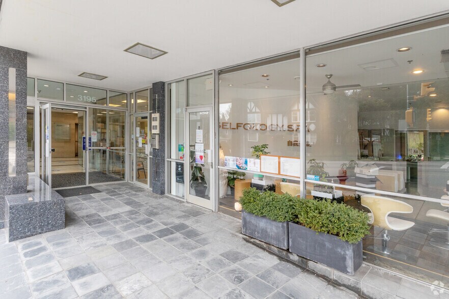 More Photos Of 3195 Granville St, Vancouver Medical For Lease