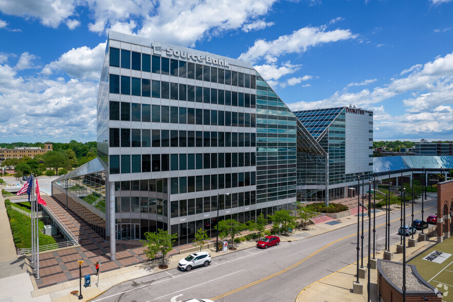 Primary Photo Of 100 N Michigan St, South Bend Office For Lease