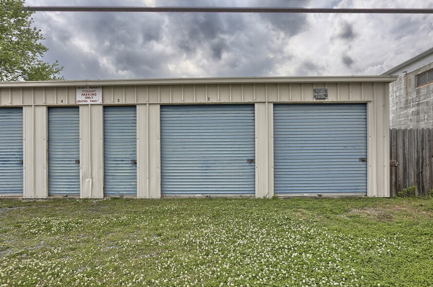 More Photos Of 270 E Lehman St, Lebanon Auto Repair For Sale