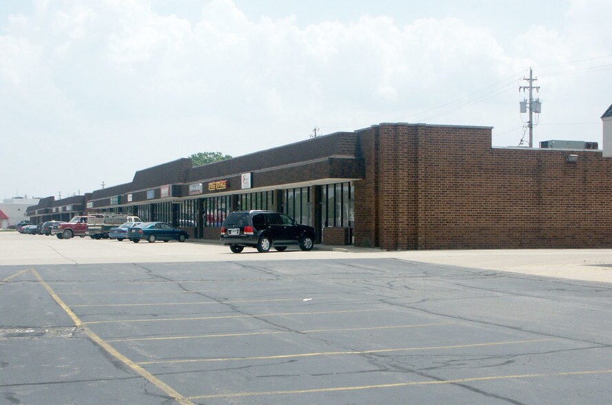 More Photos Of 26791-26885 Brookpark Road Ext, North Olmsted Unknown For Lease