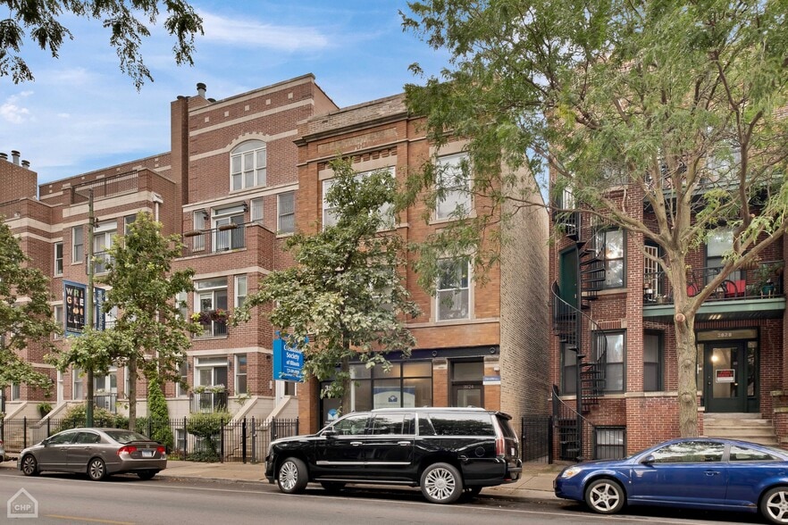 More Photos Of 3824 N Clark St, Chicago Storefront Retail Residential For Sale