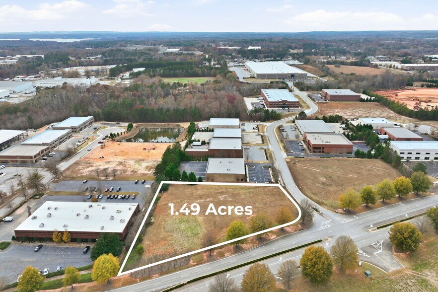 More Photos Of 4129 Industry Way, Flowery Branch Land For Lease