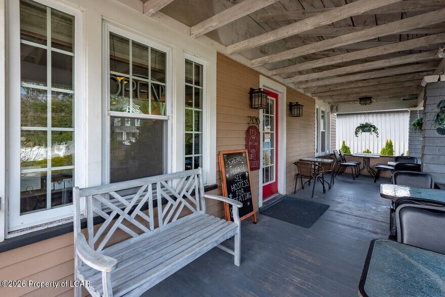 More Photos Of 206 N Main St, Shavertown Office For Sale