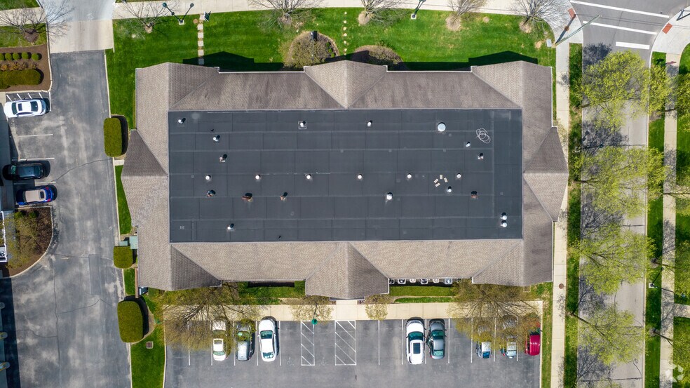 More Photos Of 153 W Main St, New Albany Medical For Lease