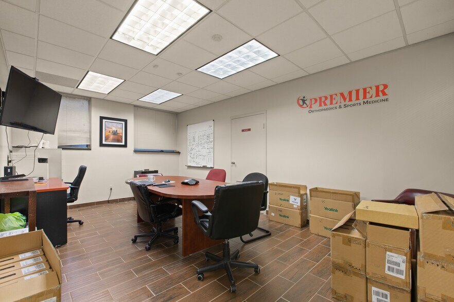 More Photos Of 111 Galway Pl, Teaneck Medical For Sale