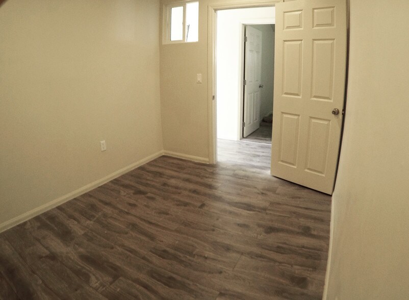 More Photos Of 7364-7366 Melrose Ave, Los Angeles Storefront Retail Office For Lease