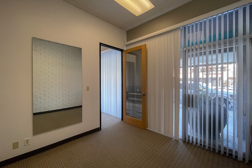 More Photos Of 8929-8939 S Sepulveda Blvd, Los Angeles Office For Lease