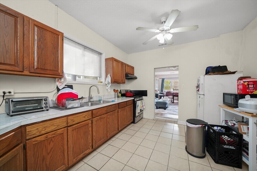 More Photos Of 3501 W Palmer St, Chicago Apartments For Sale