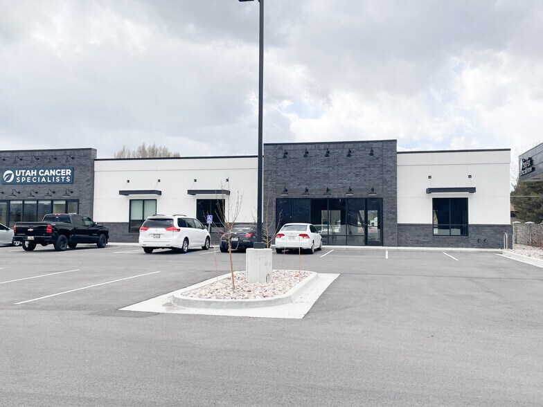 More Photos Of 1076 N Northcounty Blvd, Pleasant Grove Office For Lease