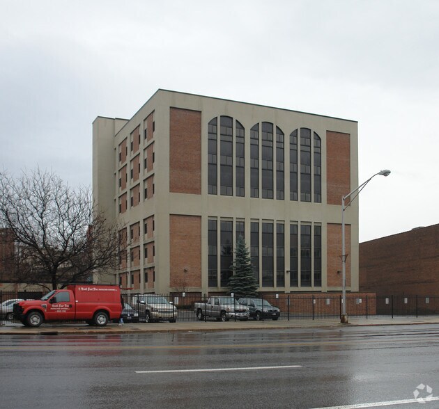 More Photos Of 192 Erie Blvd, Schenectady Office Residential For Sale