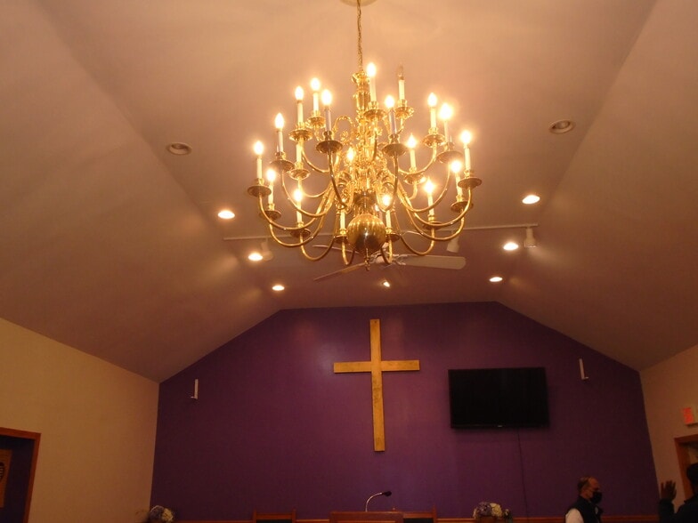 More Photos Of 1579 State St, New Haven Religious Facility For Sale