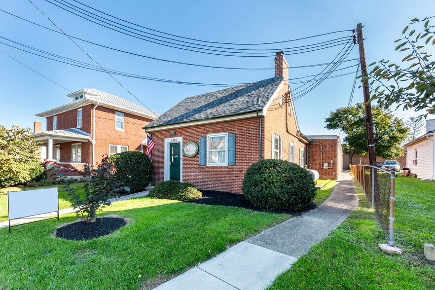 More Photos Of 1355 N Main St, Hampstead Office For Sale