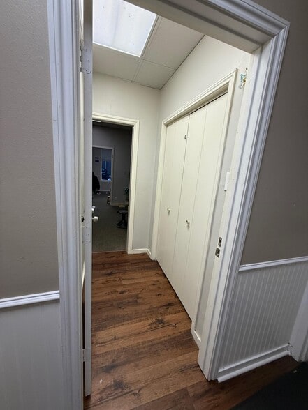 More Photos Of 421 N Sam Rayburn Fwy, Sherman Medical For Lease
