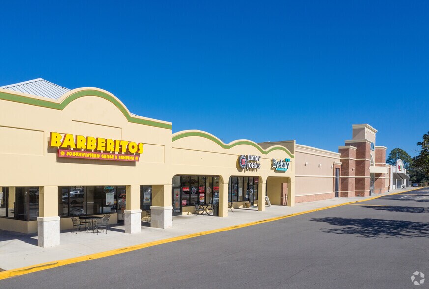 More Photos Of 1411-1525 Sadler Rd, Fernandina Beach Storefront For Lease