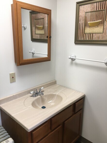 More Photos Of 130 E O'Hara St, Mc Donald Freestanding For Sale