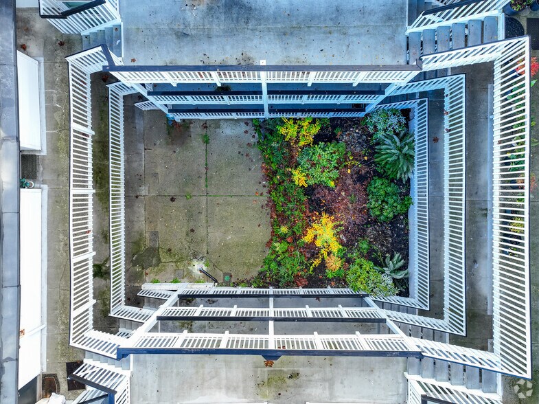 More Photos Of 51 Hayes Pl SW, Renton Apartments For Sale