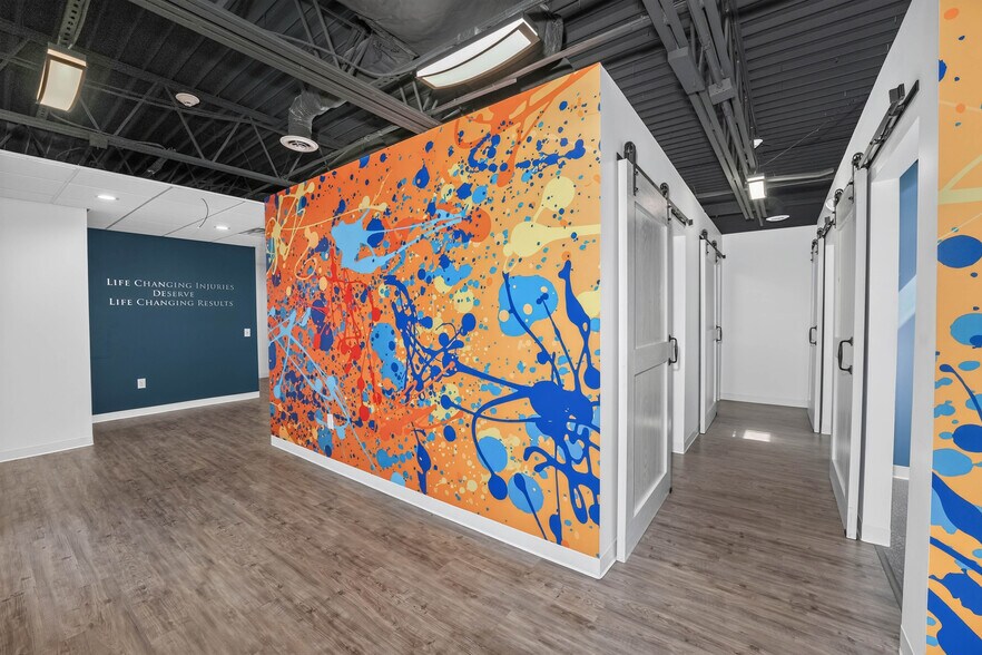 More Photos Of 2765 S Main St, Kennesaw Storefront For Lease