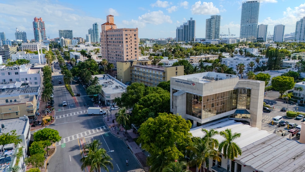 More Photos Of 930 Washington Ave, Miami Beach Office For Lease