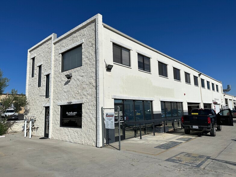 More Photos Of 15260 Anacapa Rd, Victorville Showroom For Lease