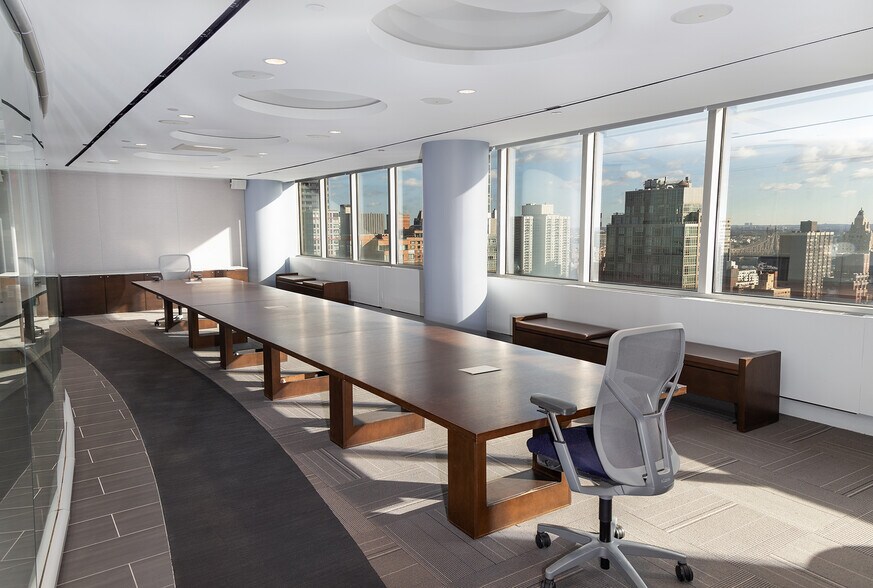 More Photos Of 805 Third Ave, New York Office For Lease