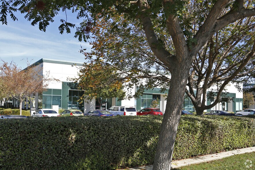 More Photos Of 141 Sand Creek Rd, Brentwood Research And Development For Lease