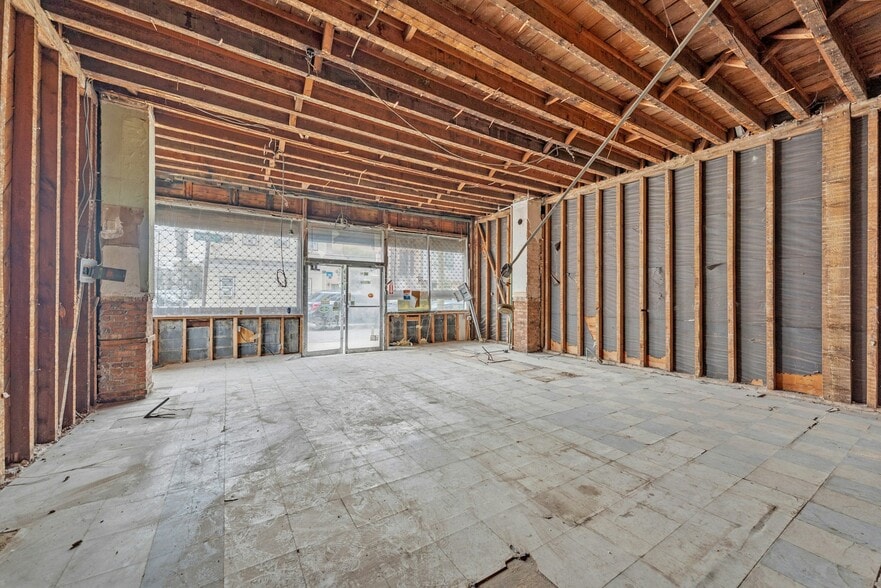 More Photos Of 63 Hutton St, Jersey City Apartments For Lease