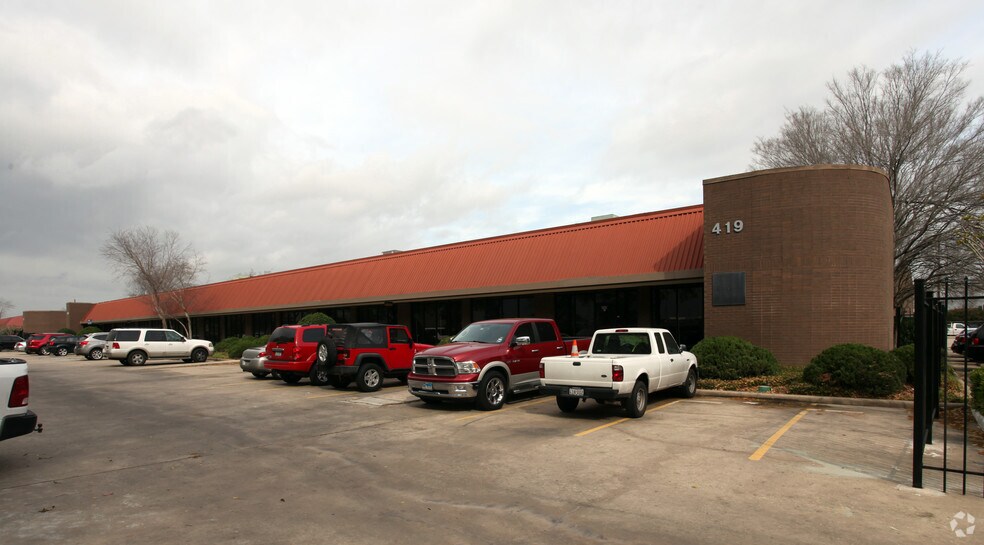 More Photos Of 419 Century Plaza Dr, Houston Flex For Lease