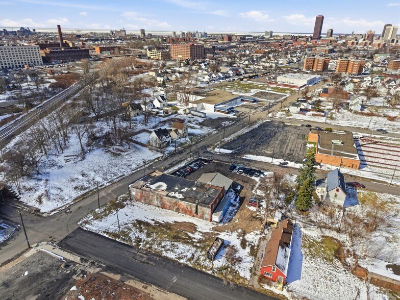 More Photos Of 688 E Eagle St, Buffalo Warehouse For Sale