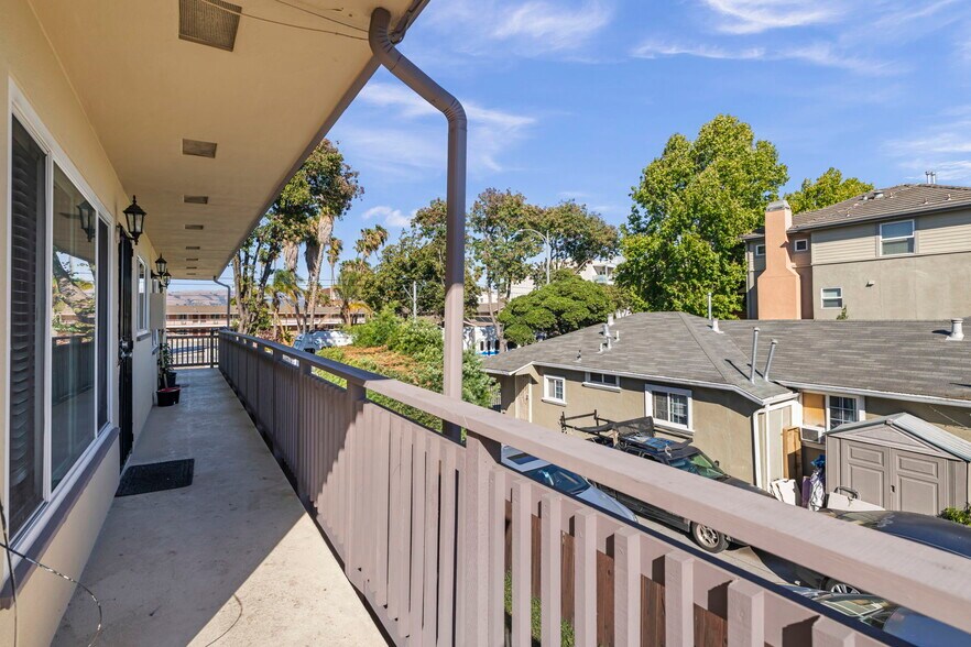 More Photos Of 1451 N 1st St, San Jose Apartments For Sale