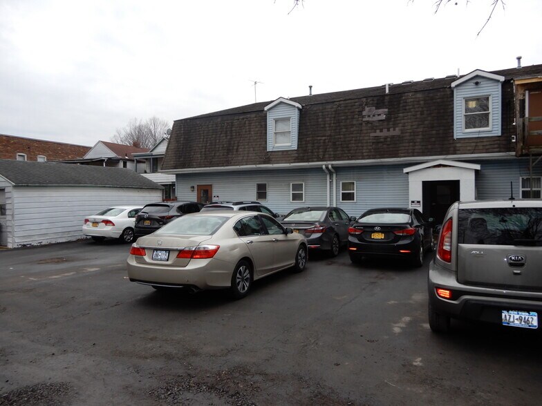 More Photos Of 440 Third Ave, Watervliet Office For Sale