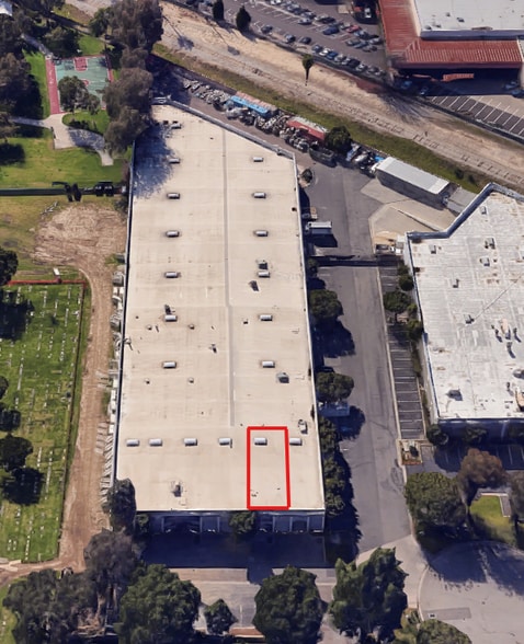 More Photos Of 11130-11150 Business Cir, Cerritos Warehouse For Lease