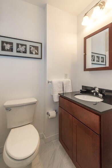 More Photos Of 224-226 N Camac St, Philadelphia Apartments For Sale