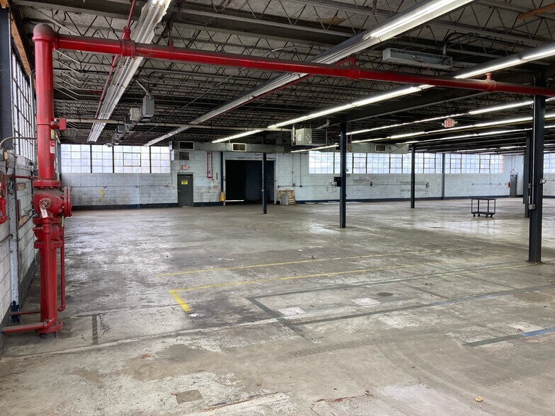 More Photos Of 137 US Highway 202, Ringoes Manufacturing For Sale