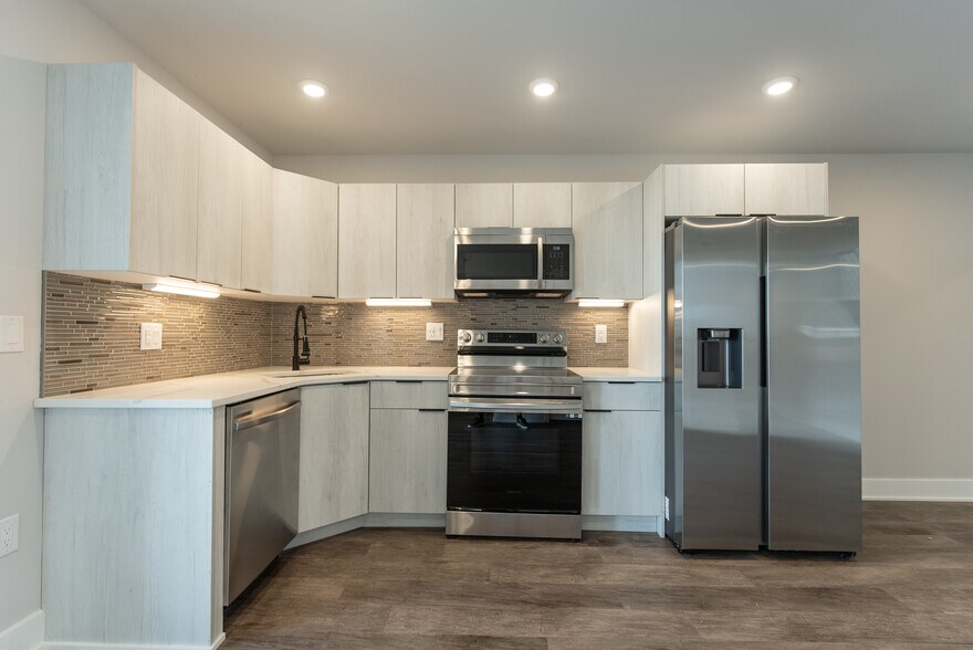 More Photos Of 3401 Wallace St, Philadelphia Multifamily For Sale