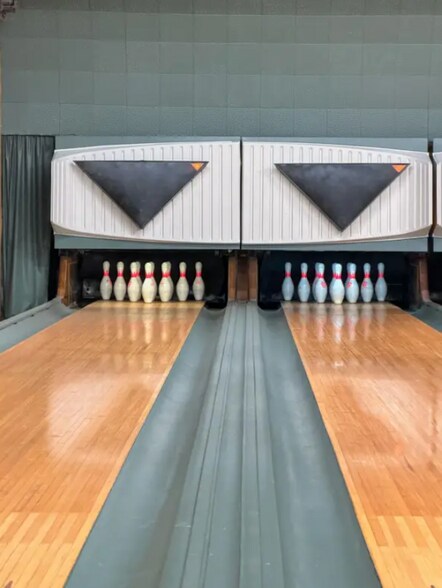 More Photos Of 109 Mill St, Currie Bowling Alley For Sale