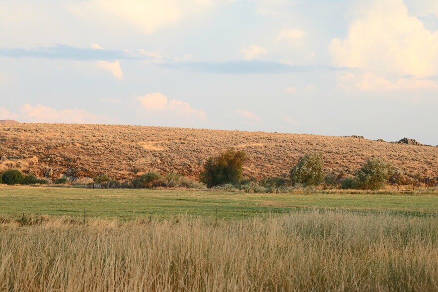 More Photos Of 47219 Highway 30, Haines Land For Sale