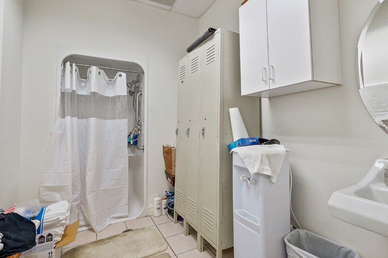 More Photos Of 4437 Brookfield Corporate Dr, Chantilly Office For Sale