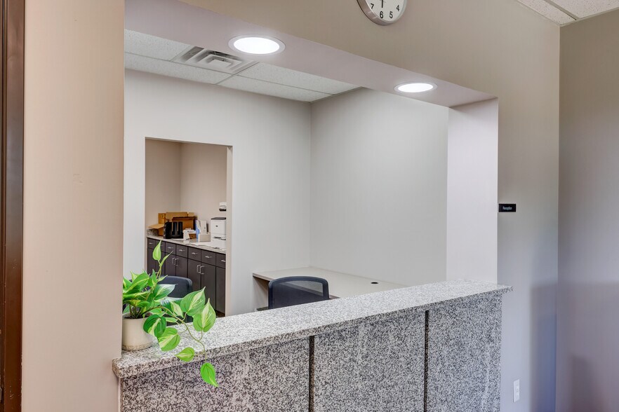 More Photos Of 4750 Venture Dr, Ann Arbor Coworking Space